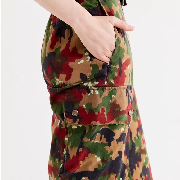 Brand New Urban Outfitters Army Cargo pants size 44 (12) - Picture 4 of 7